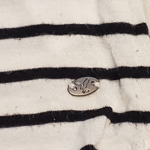 American Eagle Outfitters Soft & Sexy 3/4 Sleeve T-Shirt - Picture 9 of 15